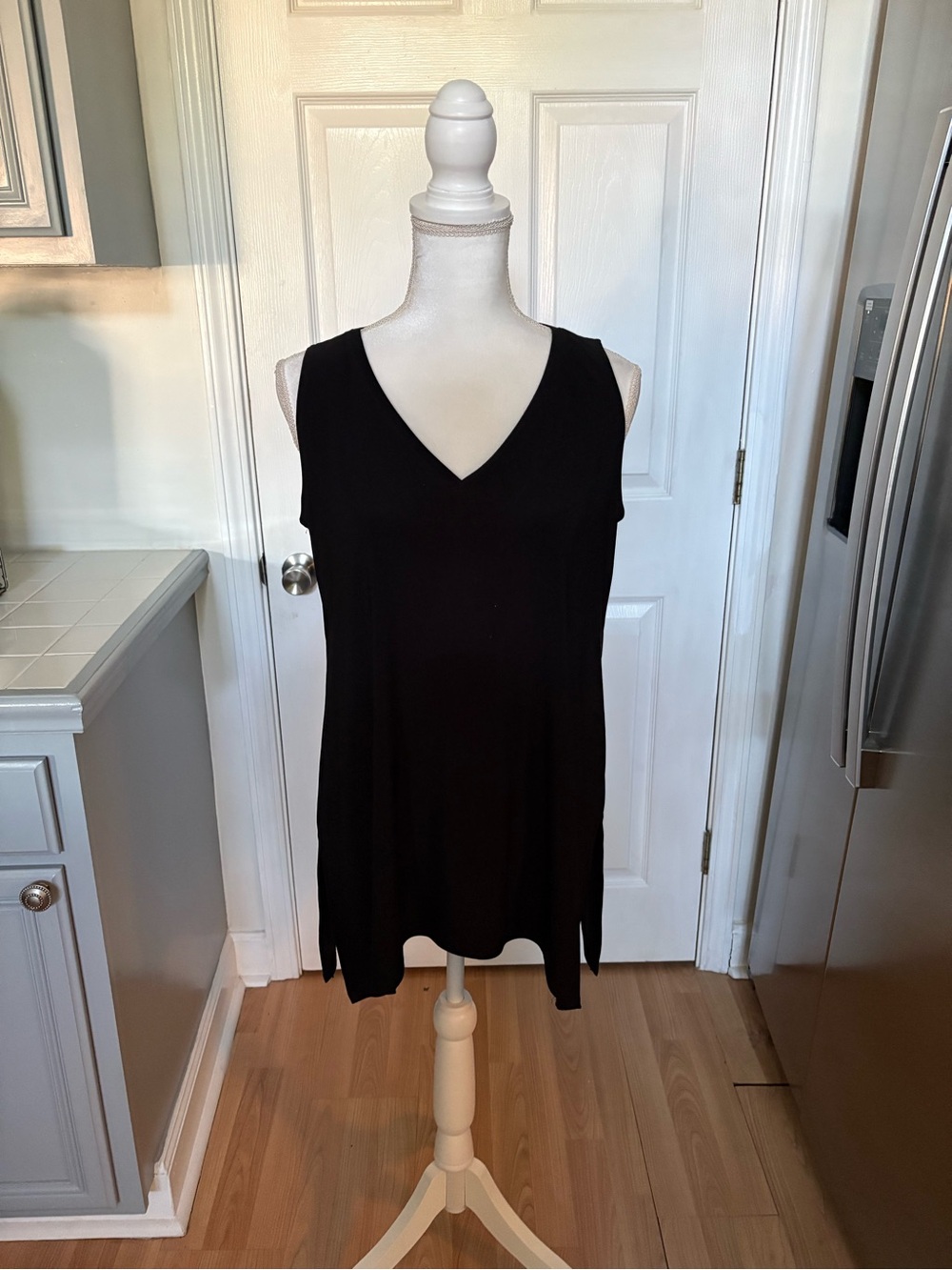 Sympli Black V-Neck Sleeveless Tunic Top